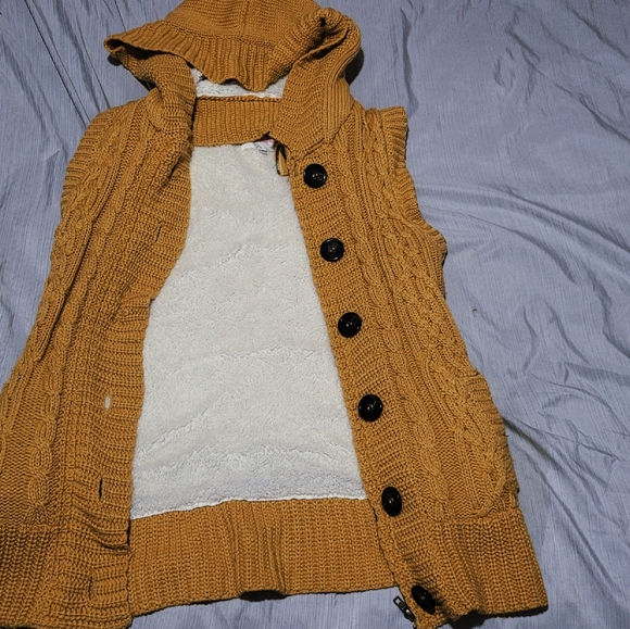 Soft vest - Picture 2 of 2